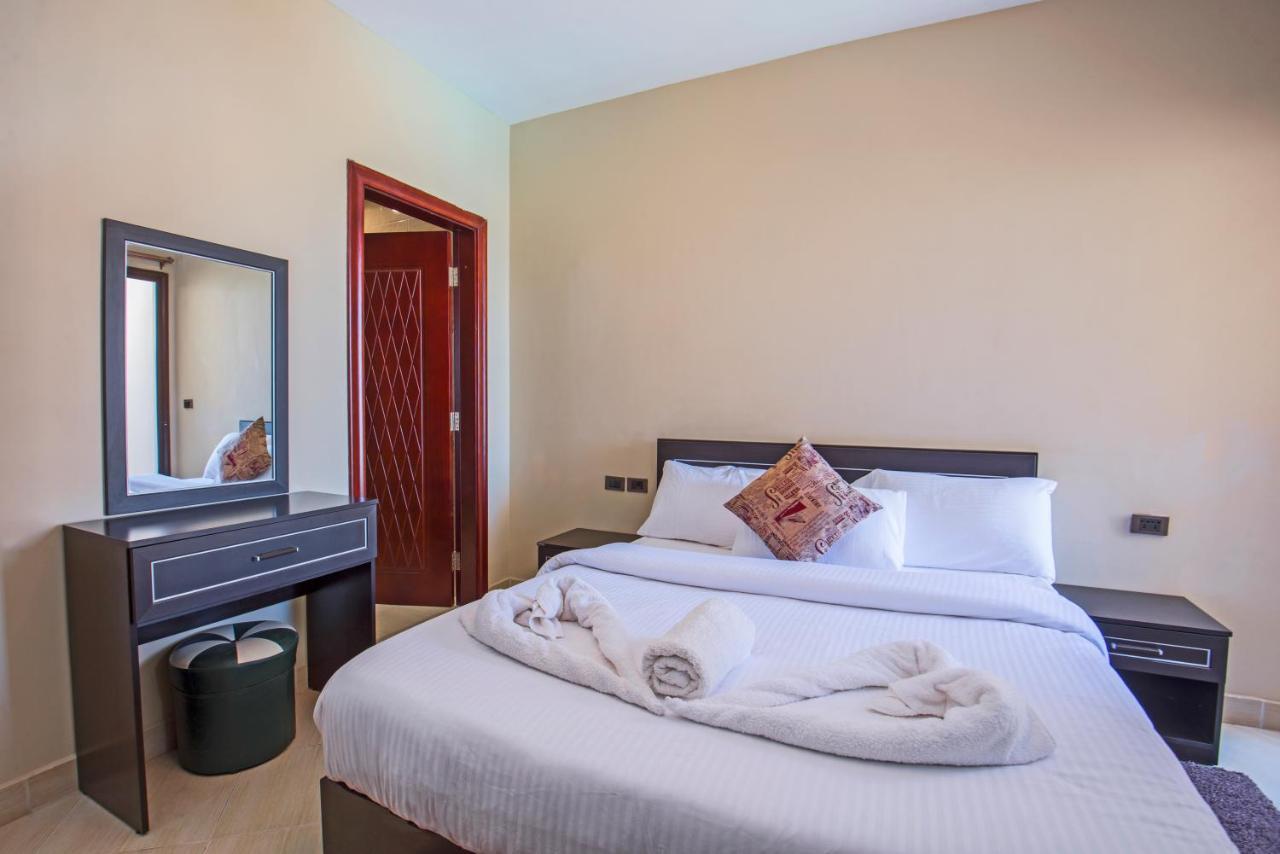 Premium Sea View 2 Bedrooms 2 Bathrooms Apartment Located Within Gravity Hotel & Aquapark הורגהדה מראה חיצוני תמונה